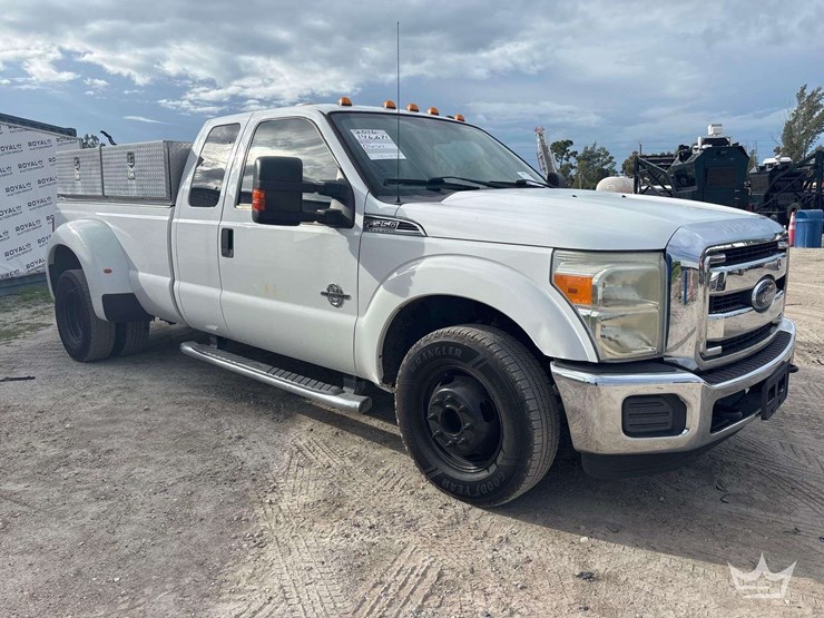 2016-ford-f350-image-2