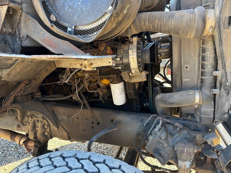ford-l9000-image-86