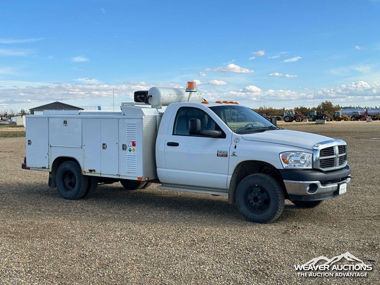 2007-dodge-ram-3500-image-2