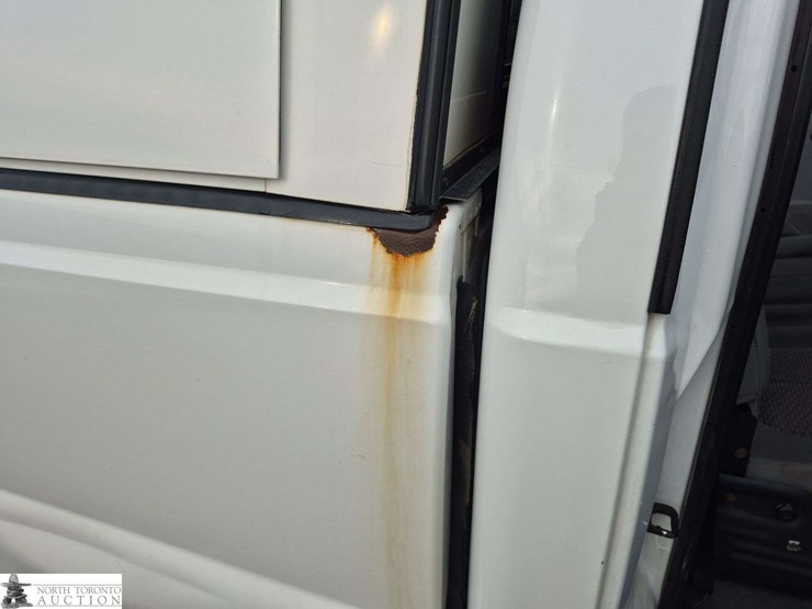 2014-ford-f250-image-30
