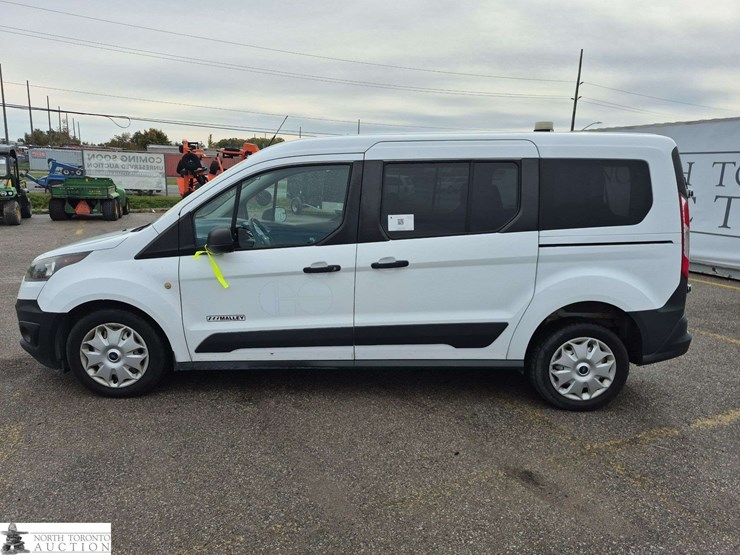 2014-ford-transit-connect-image-8