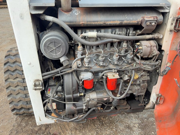 2000-bobcat-864-image-17