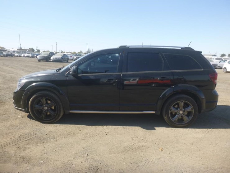 2015-dodge-journey-image-5