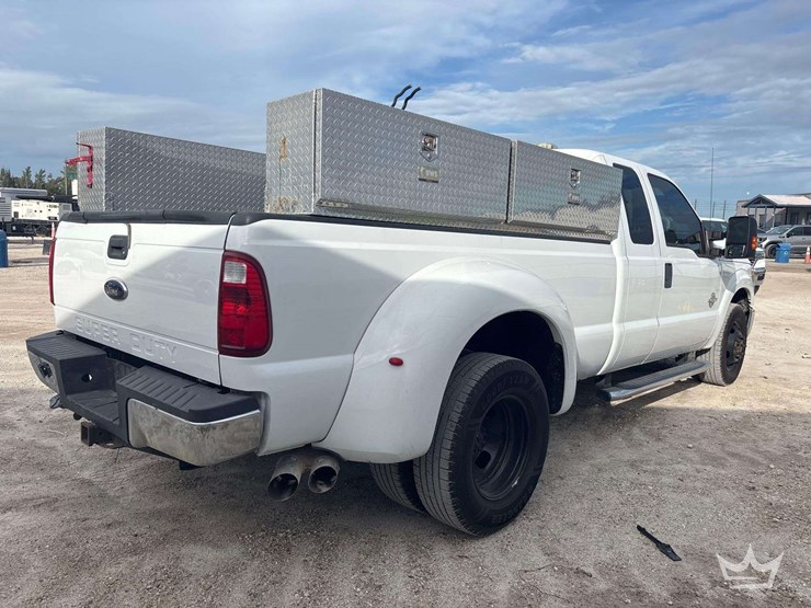 2016-ford-f350-image-3