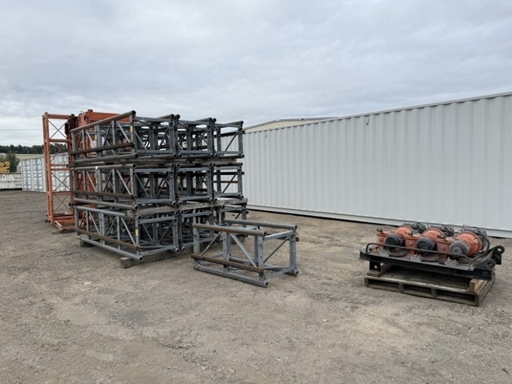 alimak-ab-100'-construction-elevator-image-3