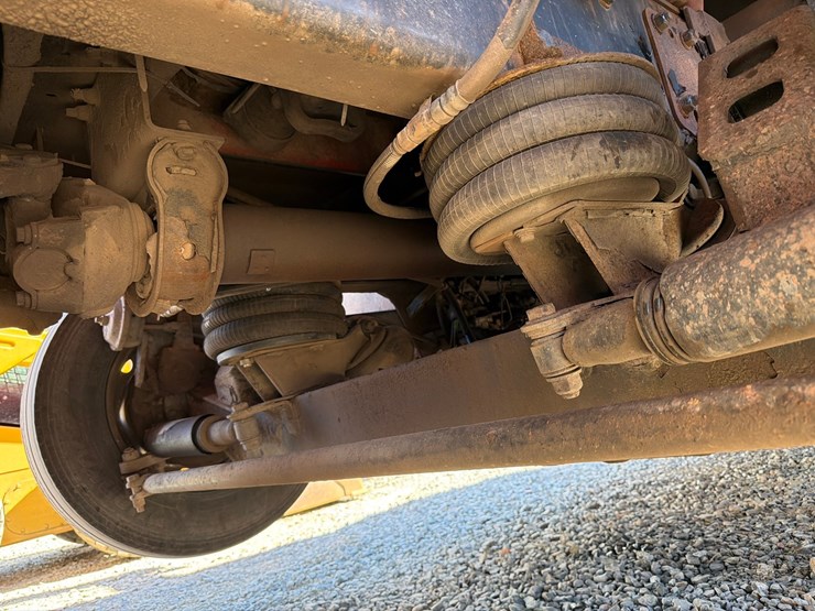 2016-kenworth-t880-image-56