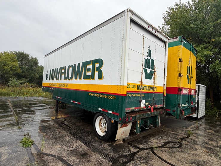 #1651-•-2000-wabash-28'-moving-van-semi-trailer-image-3