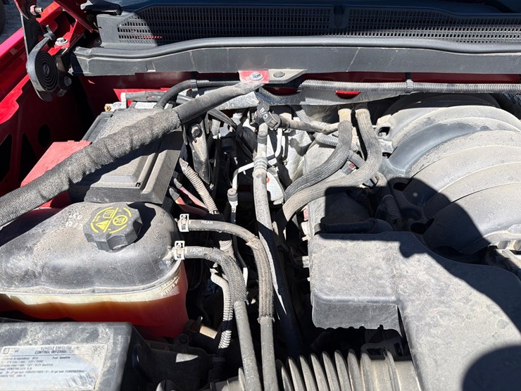 2015-chevrolet-silverado-1500-image-70