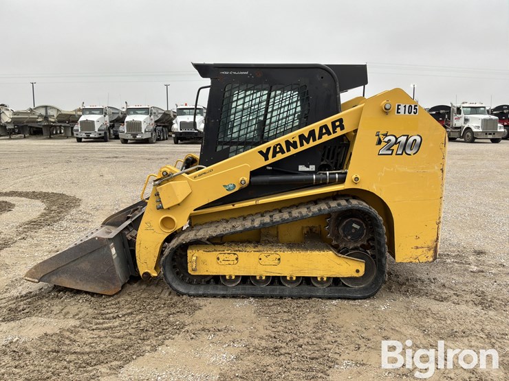 2014-yanmar-t210-image-8