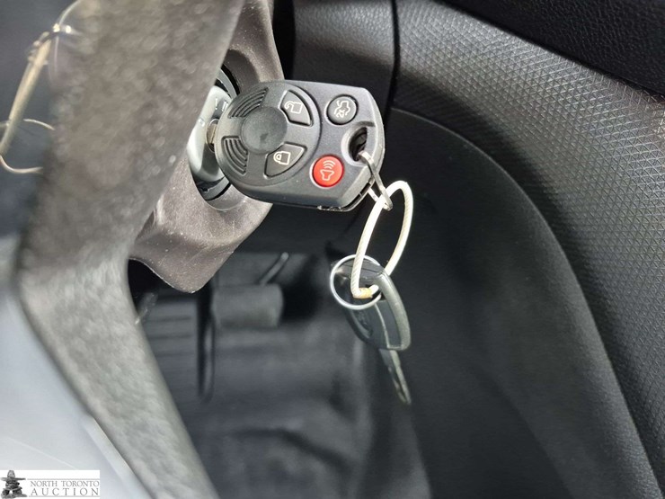 2014-ford-transit-connect-image-16