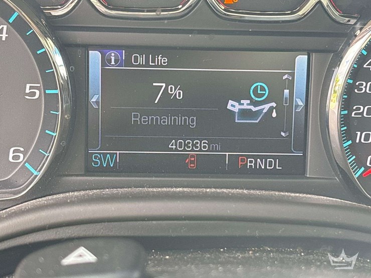 2018-chevrolet-tahoe-image-3