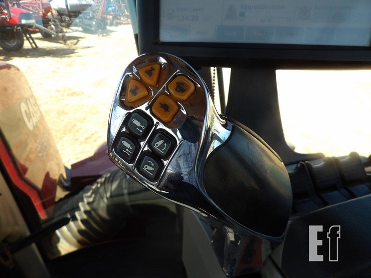 2013-case-ih-steiger-500-hd-image-40