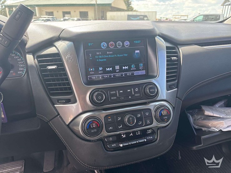 2018-chevrolet-tahoe-image-11