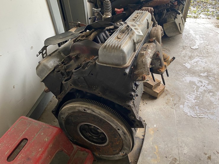#17467-•-(2)-chevy-283-engine-cores-(arpin,-wi)-image-11