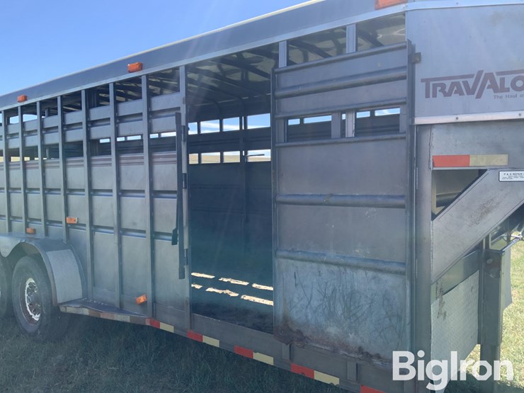 1999-travalong-liberty-t/a-gooseneck-livestock-trailer-image-11