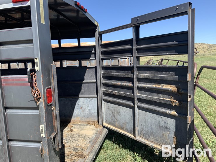 1999-travalong-liberty-t/a-gooseneck-livestock-trailer-image-19