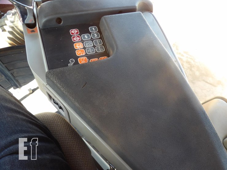 2013-case-ih-steiger-500-hd-image-38