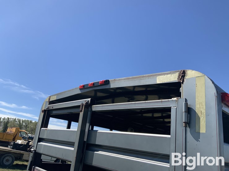 1999-travalong-liberty-t/a-gooseneck-livestock-trailer-image-17