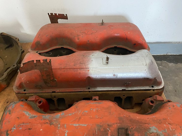 #17463-•-(4)-chevy-348-motor-heads-and-other-parts-(arpin,-wi)-image-5