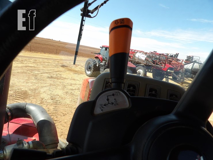 2013-case-ih-steiger-500-hd-image-43