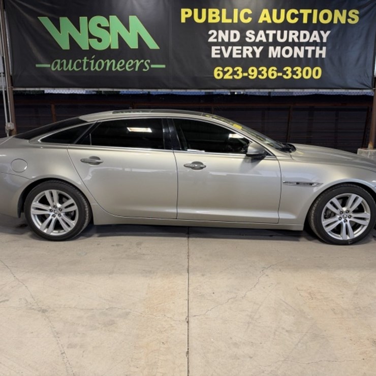 2012 Jaguar XJL Portfolio SDN