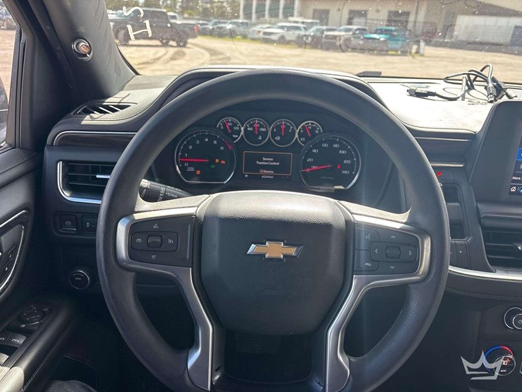 2022-chevrolet-tahoe-image-10