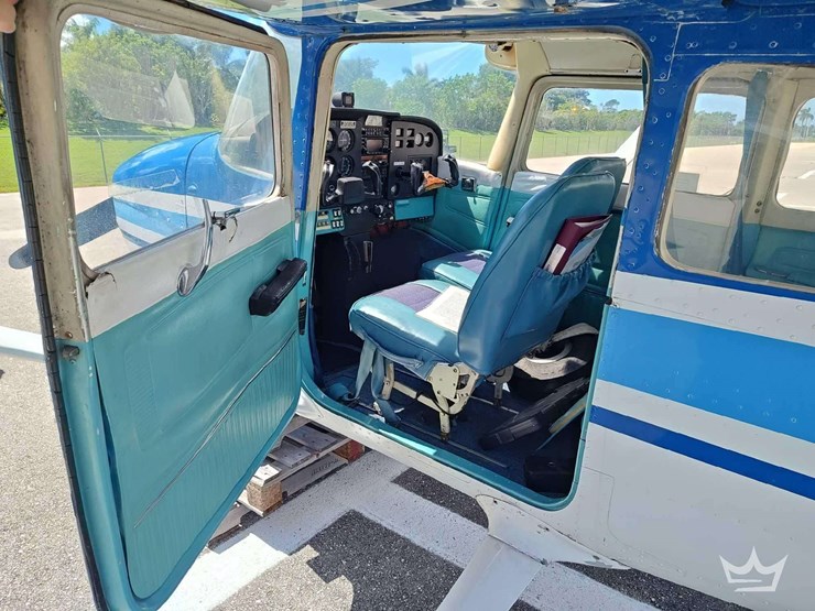 1972-cessna-172m-skyhawk-airplane-image-21