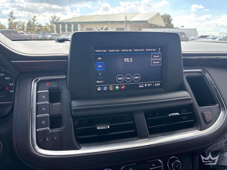 2022-chevrolet-tahoe-image-12