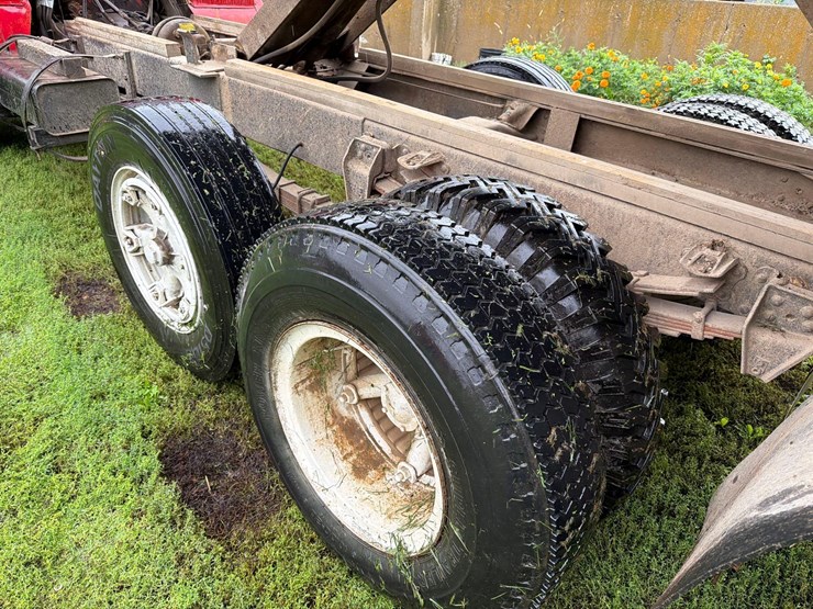 1970-gmc-5500-image-51