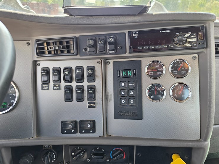 2018-kenworth-t370-image-61