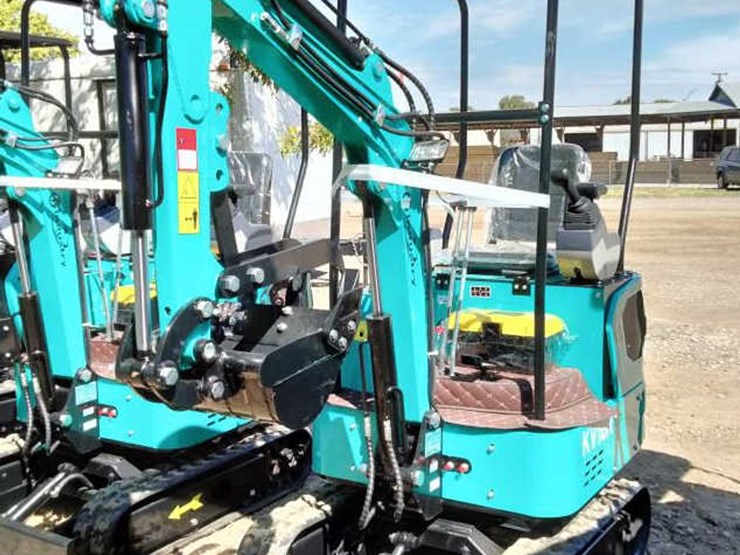 #19-•-cfg-mini-excavator---kv16r-image-1