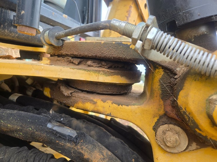 caterpillar-420f-image-62