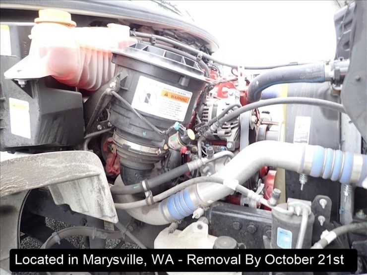 2024-freightliner-m2-image-14