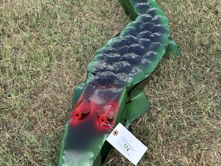 #174-•-metal-art---alligator-image-2