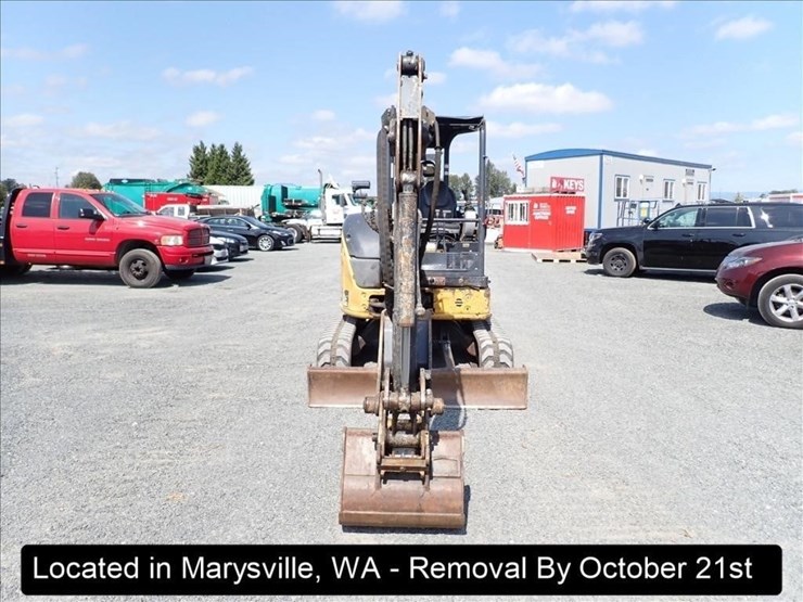 2017-deere-35g-image-17