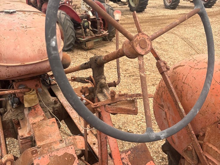 allis-wc-tractor-image-17