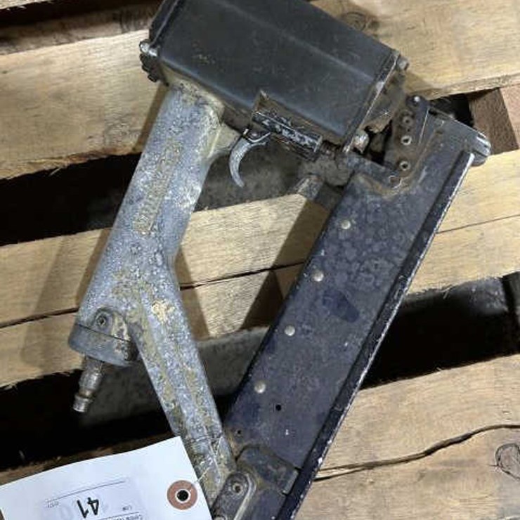 #41 • Duo - Fast Brad Nailer