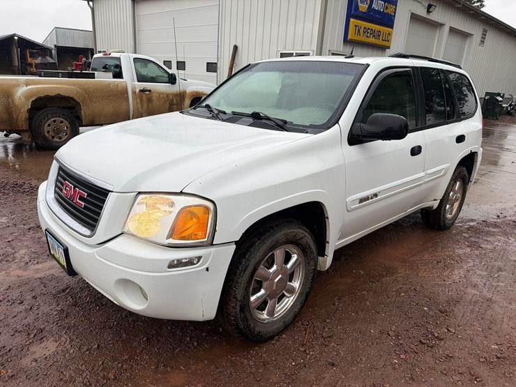 2005-gmc-envoy-image-1
