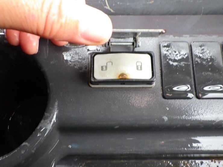 takeuchi-tl12r2-image-35