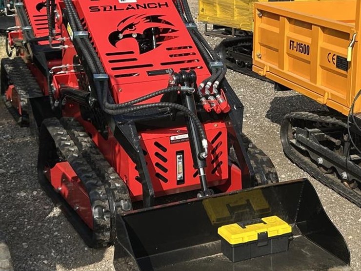 #98-•-mini-skid-steer-tracked-loader---ssl60---gas-image-3