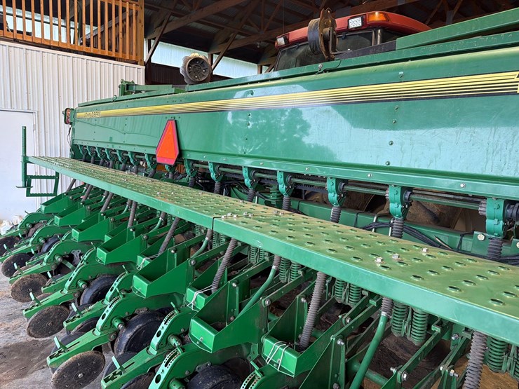 1991-john-deere-1530-image-35