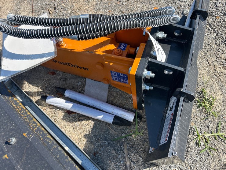 #55-•-mini-skid-steer-hammer-image-3
