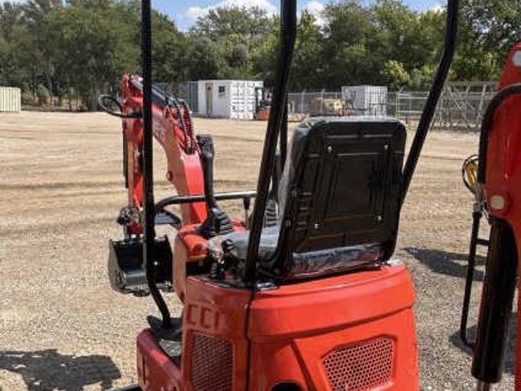 #142-•-mini-excavator---gas---me15-image-6