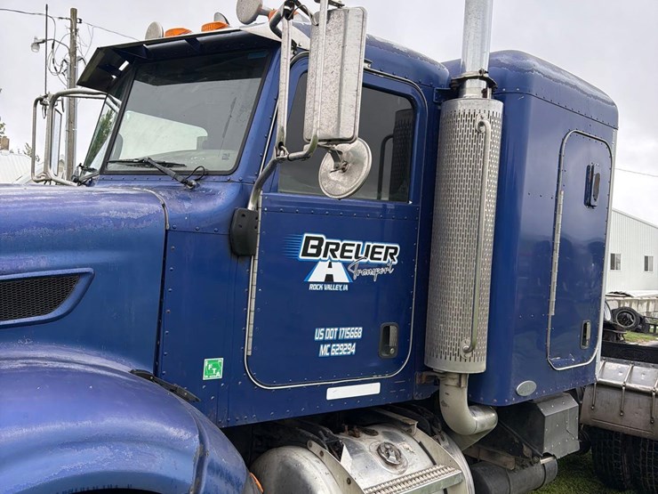 2007-peterbilt-386-image-36