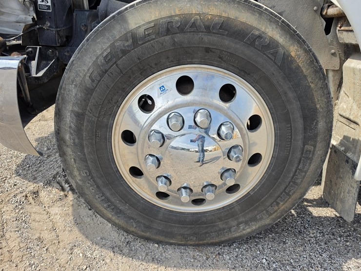 2018-kenworth-t370-image-112