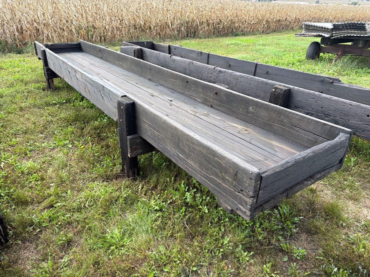 doon-saw-mill-3ft-x-20ft-wood-feed-bunk-image-1