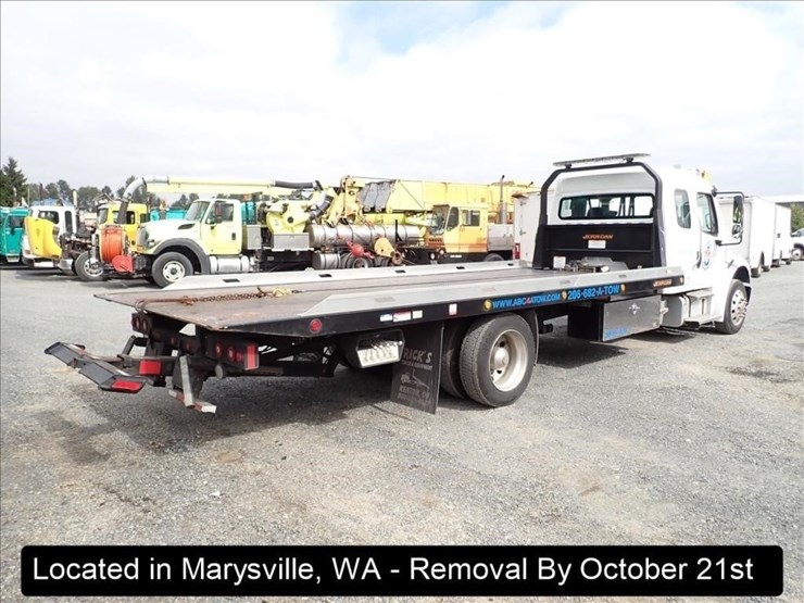 2024-freightliner-m2-image-34