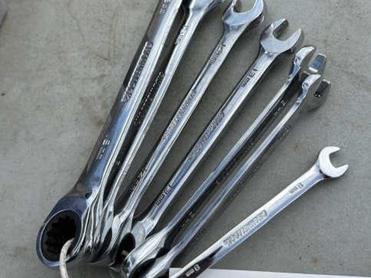 #212-•-channel-lock-wrench-set-image-1