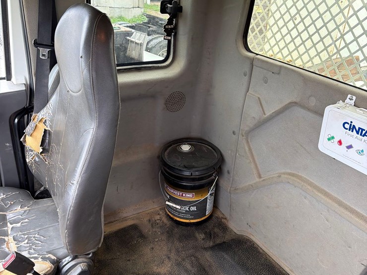 2009-international-durastar-4300-image-51