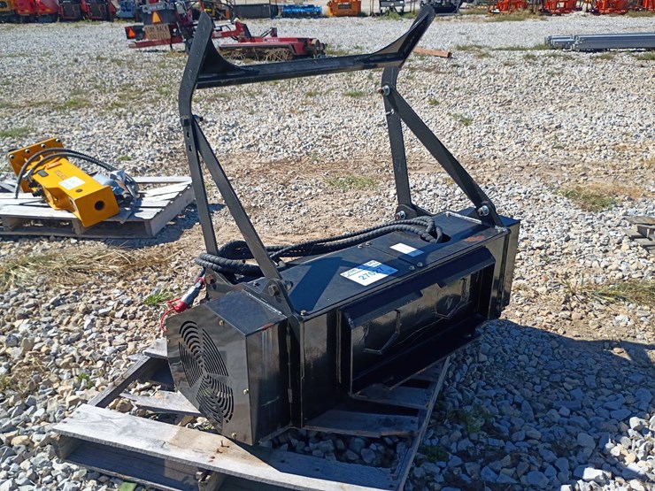 #27027-•-giyi-mulcher-mini-skid-steer-attachment-image-4